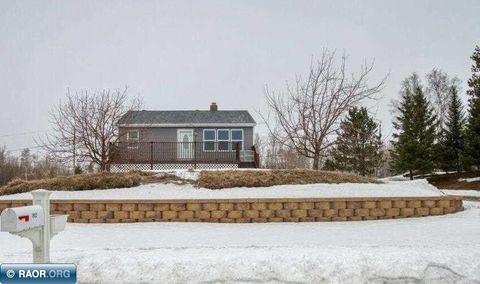 Photo of 802 3rd St, Chisholm, MN 55719 (MLS # 149575)