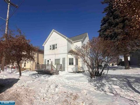 Photo of 205 Fayal Rd, Eveleth, MN 55734 (MLS # 149540)