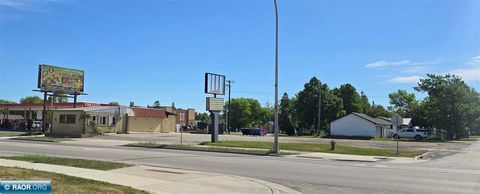 Photo of 1525 2nd Avenue W, International Falls, MN 56649 (MLS # 150133)