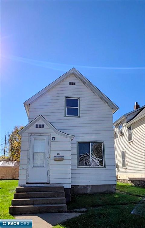 Photo of 213 2nd Street, Chisholm, MN 55719 (MLS # 149150)