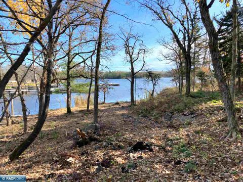 Photo of 11 Dove Island, International Falls, MN 56649 (MLS # 147793)