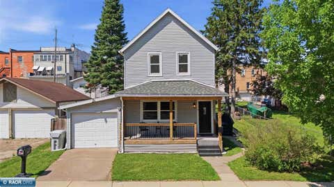 Photo of 216 1st St SW ST, Chisholm, MN 55719 (MLS # 150313)