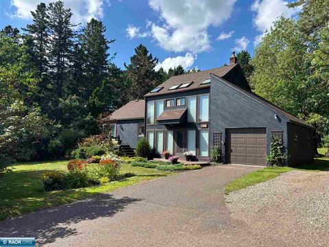 Photo of 4111 W Arrowhead Rd, Duluth, MN 55811 (MLS # 149091)