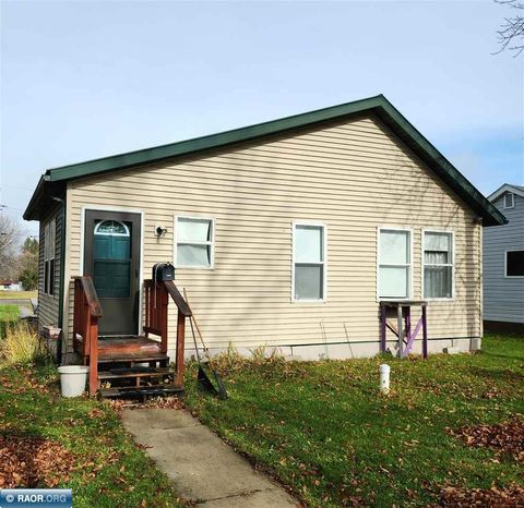 Photo of 1124 10th Street, INTERNATIONAL FALLS, MN 56649 (MLS # 149217) Photo of 1124 10th Street, INTERNATIONAL FALLS, MN 56649 (MLS # 149217)