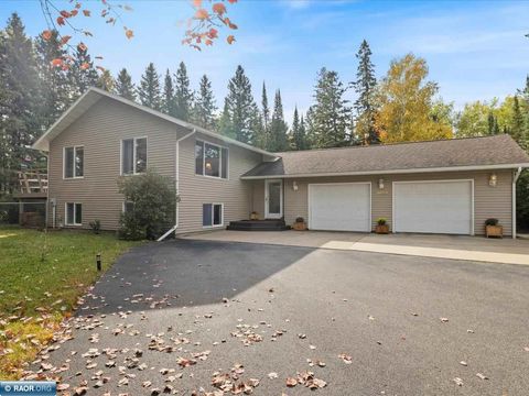 Photo of 2416 E 41st St, Hibbing, MN 55746 (MLS # 149134)