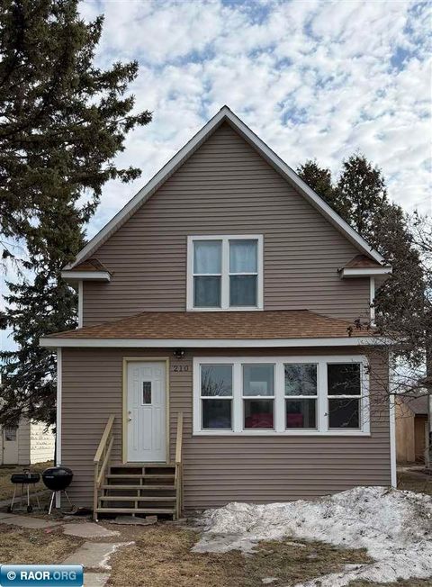 Photo of 210 4th Street, Virgina, MN 55792 (MLS # 149672)