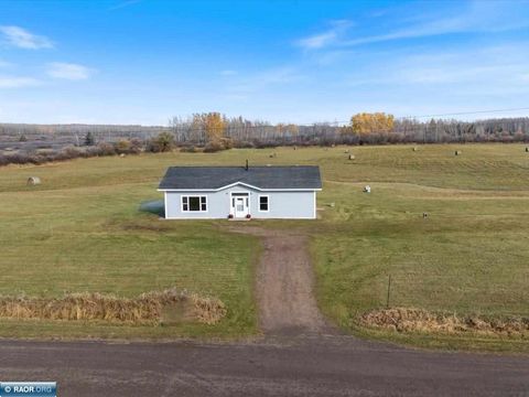 Photo of 11139 Dixon Rd, Hibbing, MN 55746 (MLS # 149225)