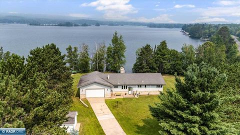 Photo of 7473 Ely Lake Dr, Eveleth, MN 55734 (MLS # 149867)