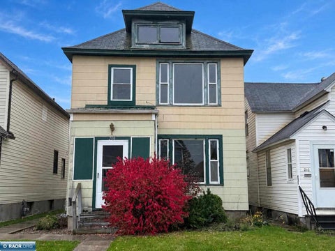 Photo of 208 5th St S St, Virginia, MN 55792 (MLS # 150836)