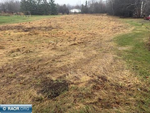 Photo of 45 3rd Ave E, Hibbing, MN 55746 (MLS # 149465)