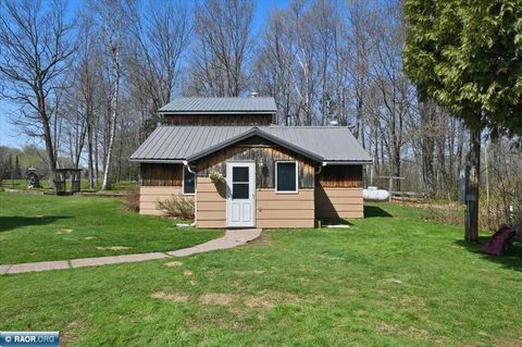 Photo of 7211 S State Road 35, Foxboro, WI 54836 (MLS # 149984)