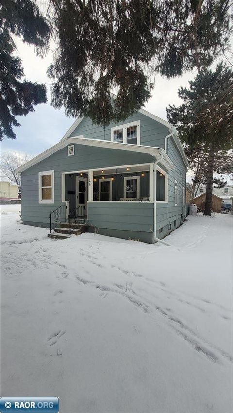 Photo of 346 Pattison St, Ely, MN 55731 (MLS # 149418)
