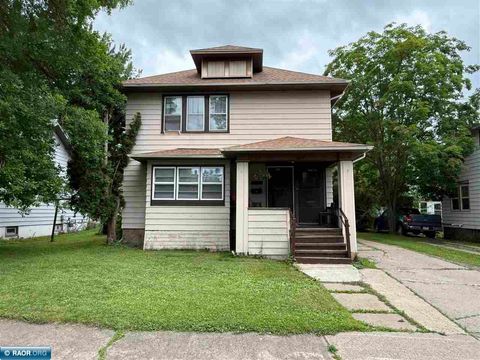 Photo of 2511 3rd Avenue E Ave, Hibbing, MN 55746 (MLS # 148707)