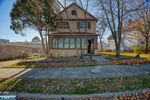 Photo of 13 1st Street, Chisholm, MN 55719 (MLS # 149247) Photo of 13 1st Street, Chisholm, MN 55719 (MLS # 149247)