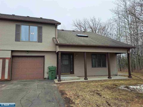 Photo of 766 Meadow Drive, Hibbing, MN 55746 (MLS # 149761)
