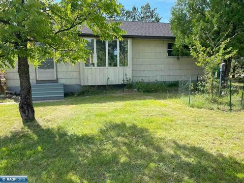 Photo of 10 Elm Blvd, Babbitt, MN 55706 (MLS # 148888)