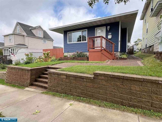 719 GARFIELD ST, EVELETH, MN 55734 - Image 95dfbea7f7d31ceef4334b75d143ed3d/4064117536