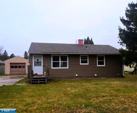 Photo of 31 Erie St, Aurora, MN 55705 (MLS # 149333)