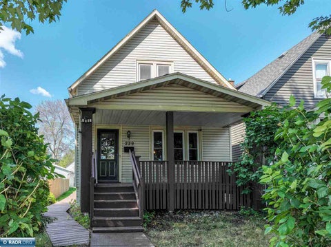 Photo of 229 N 60th Ave West AVE, Duluth, MN 55807 (MLS # 150612)