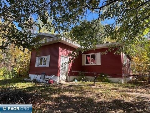 Photo of 1029 White St, Ely, MN 55731 (MLS # 149119) Photo of 1029 White St, Ely, MN 55731 (MLS # 149119)