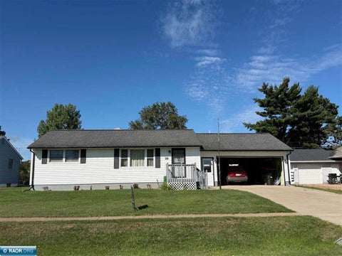 Photo of 16 Beech Crt CT, Babbitt, MN 55706 (MLS # 150607)