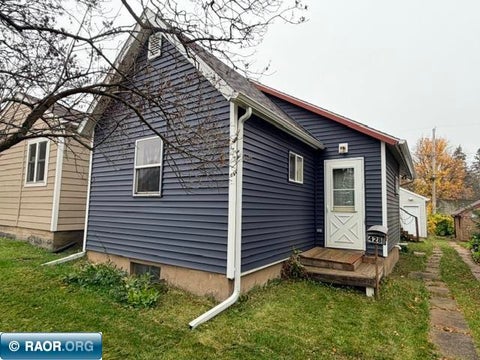 Photo of 428 N 15th St, Virginia, MN 55792 (MLS # 150823)