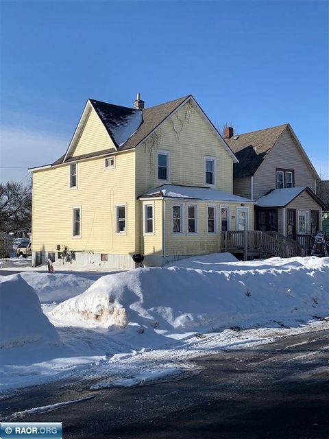 Photo of 124 17th St, Hibbing, MN 55746 (MLS # 149583)