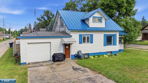 Photo of 1419 10th St S St, Virginia, MN 55792 (MLS # 150470)