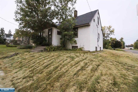 Photo of 819 1st Avenue NW, Chisholm, MN 55719 (MLS # 150717)