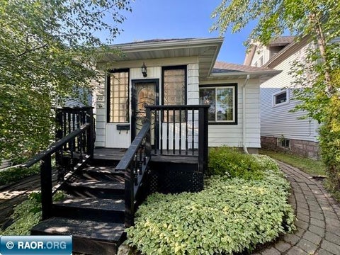 Photo of 711 Cleveland ST, Eveleth, MN 55734 (MLS # 150620)