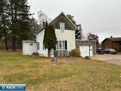 Photo of 303 1st St, Hibbing, MN 55746 (MLS # 149253) Photo of 303 1st St, Hibbing, MN 55746 (MLS # 149253)