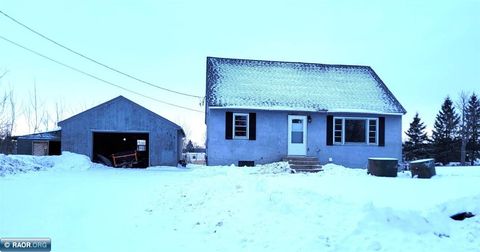 Photo of 703 41st Street, HIBBING, MN 55746 (MLS # 149542)