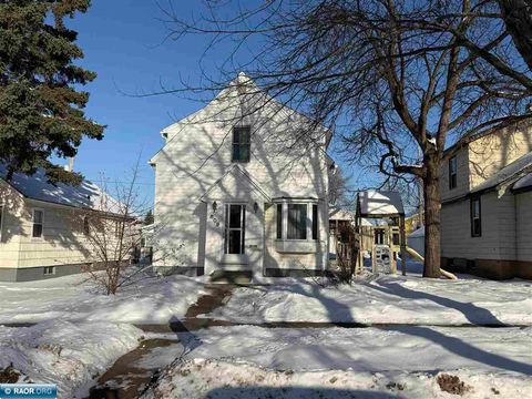 Photo of 809 16th Street N St, Virginia, MN 55792 (MLS # 148833)