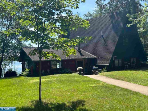 Photo of 1746 Janet Park Drive, HIBBING, MN 55746 (MLS # 150292)