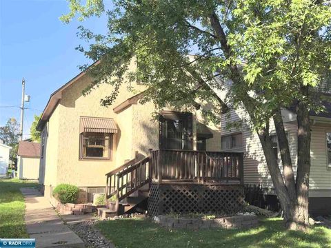 Photo of 723 12th St, Virginia, MN 55792 (MLS # 149069)