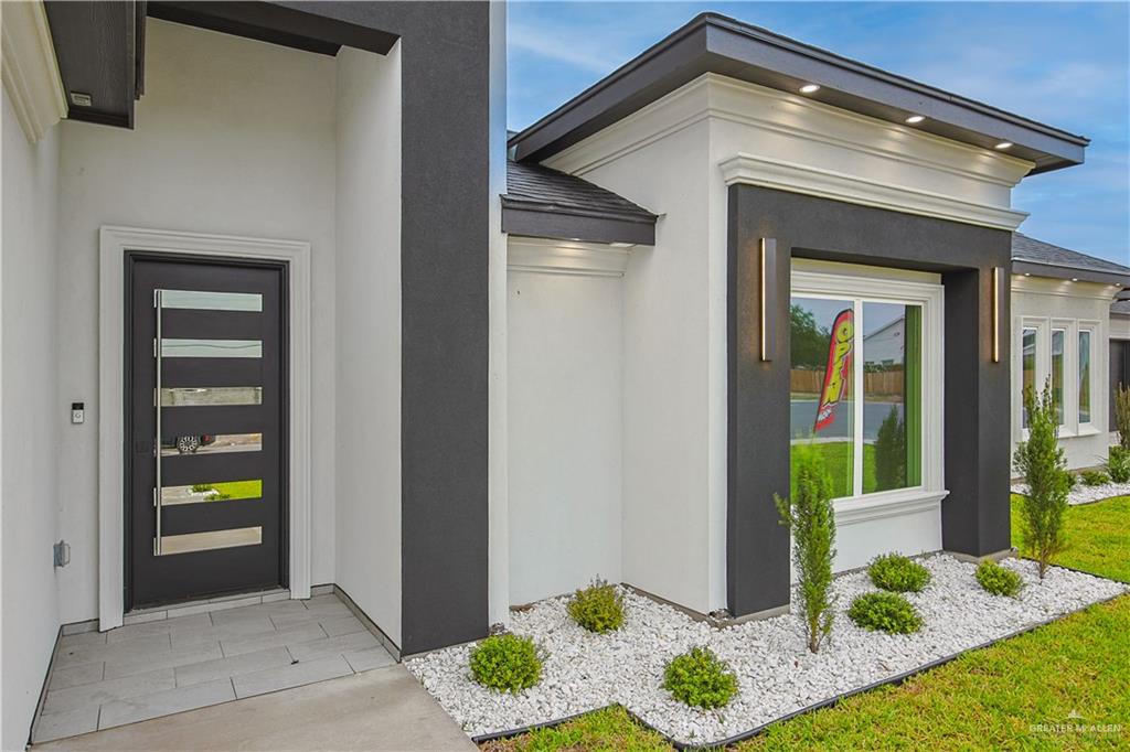 8038 N 51st Street, McAllen, Texas image 2