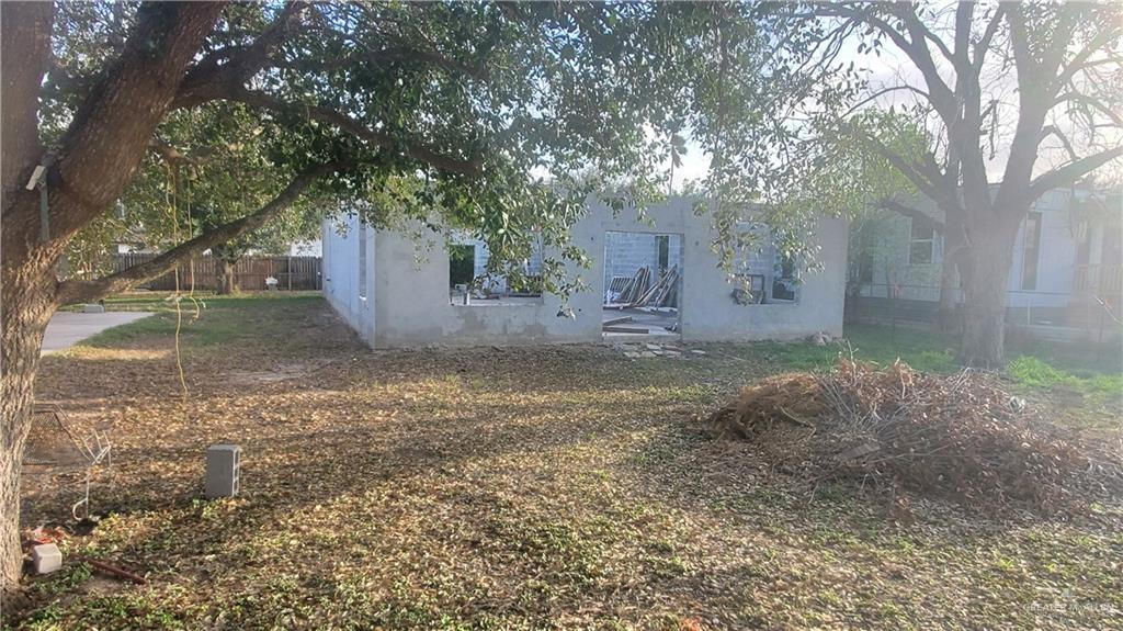 3027 W 6th Street, Weslaco, Texas image 1
