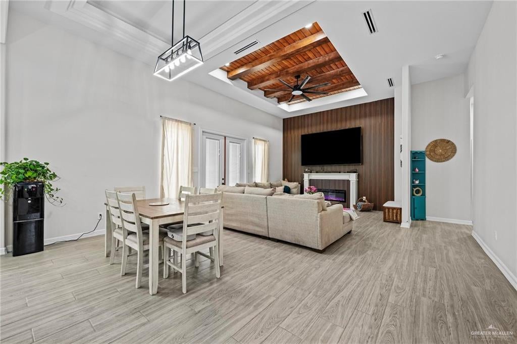 23247 Uresti Road