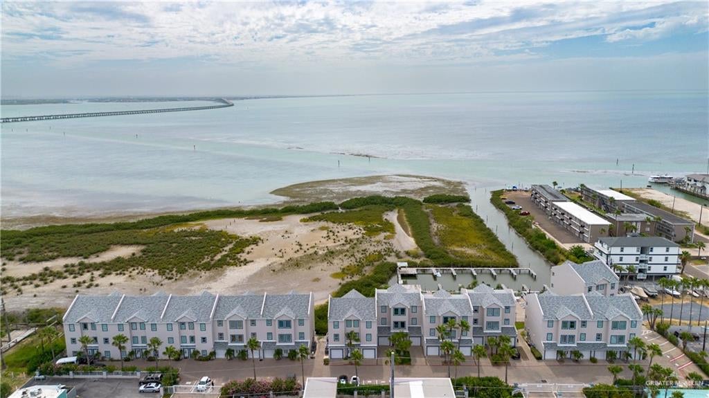 100 W Harbor Drive 9-2