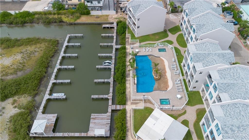 100 W Harbor Drive 9-2
