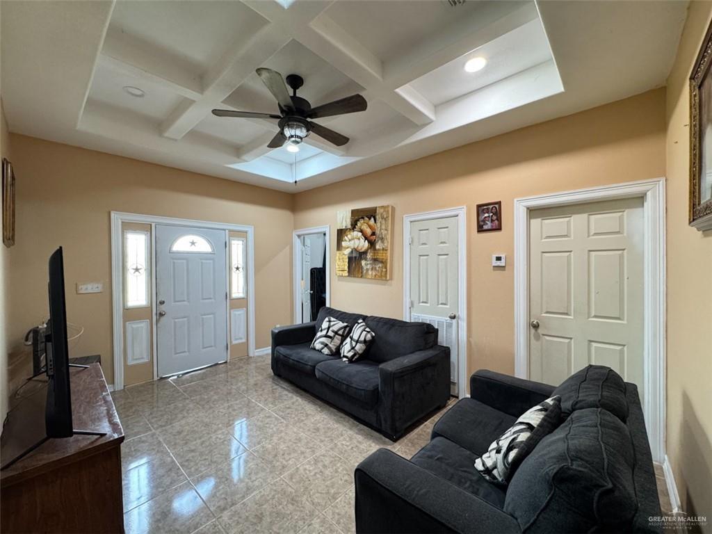 23960 N Texan Road, Edinburg, Texas image 6