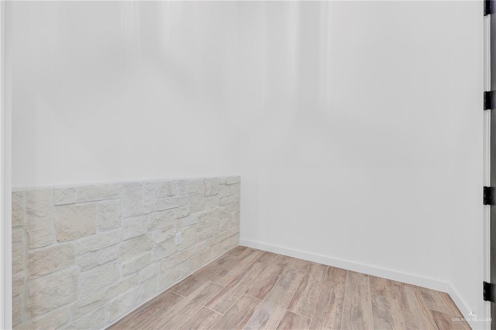 4720 Waterford Avenue, Edinburg, Texas image 25