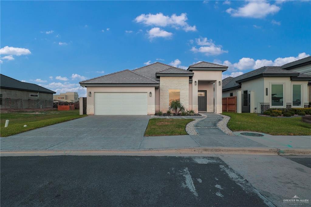 4720 Waterford Avenue, Edinburg, Texas image 28