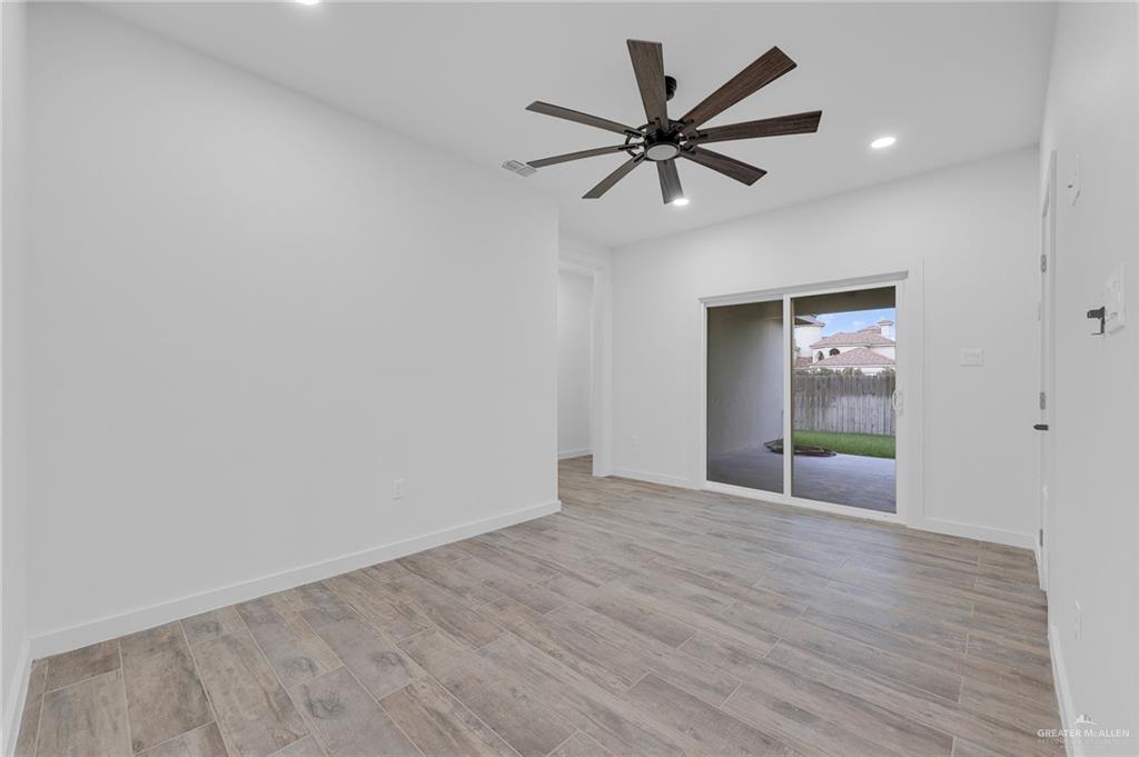 4720 Waterford Avenue, Edinburg, Texas image 18