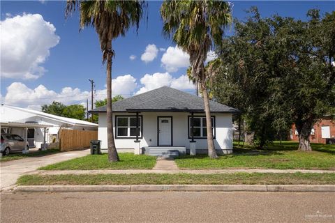 Photo of 130 W Magnolia Avenue, La Feria, TX 78559 (MLS # 491033)