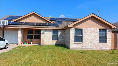 Homes For Sale - 1137 Julissa Drive<br/> Cameron County, Los Fresnos, TX 78566