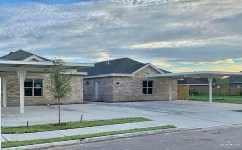 Multifamily For Sale - 2704 E Eisenhower Avenue<br/> Alton, TX 78573
