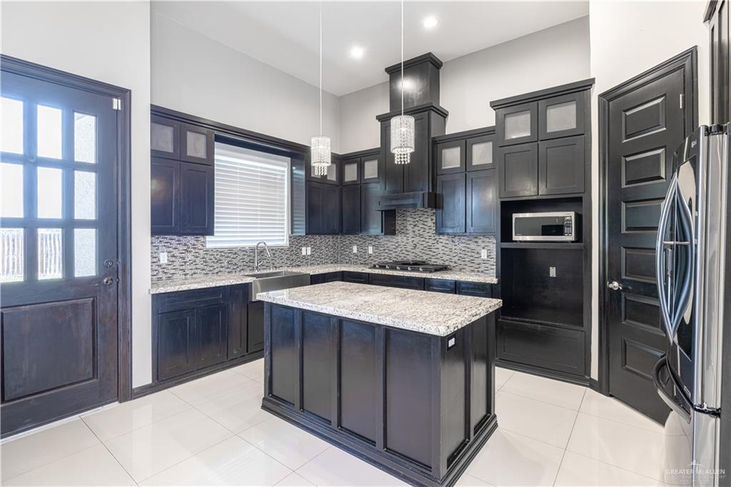 3527 Oak Preserve St, Weslaco, Texas image 4