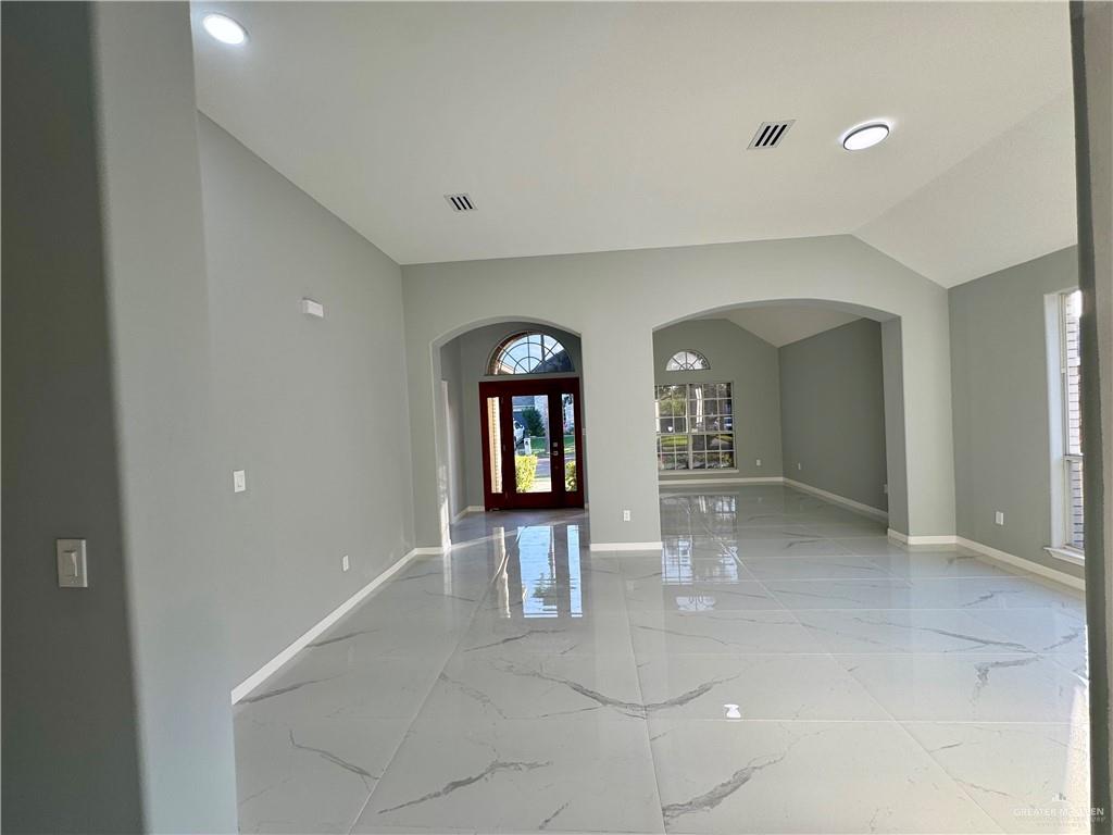 3301 San Armando St, Mission, Texas image 5
