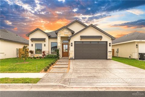 Photo of 1003 Azalea Street, Mission, TX 78573 (MLS # 491429)